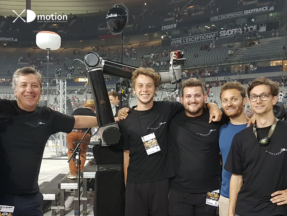 xd motion team with ARCAM robotic arm at Stade de France